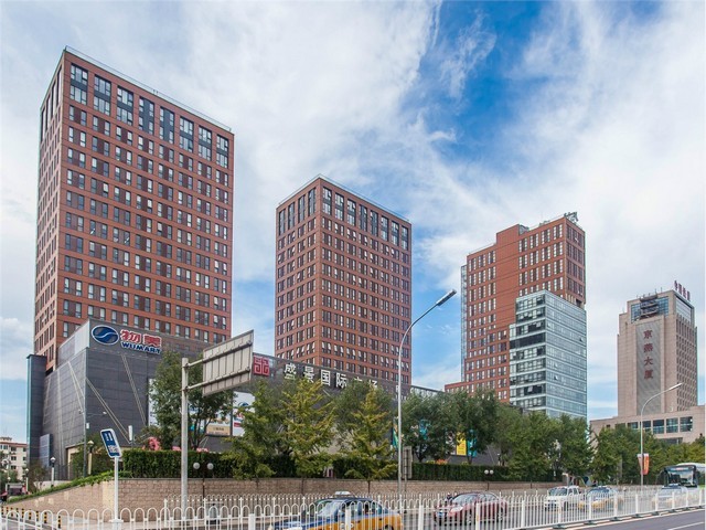 华东多进多出提升机橡胶链条批发